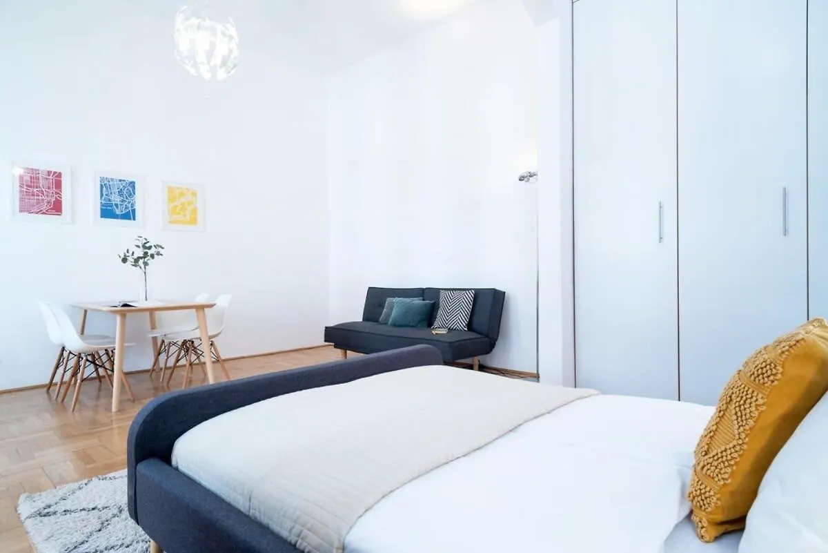 Lovely Downtown Apartment Close To The Basilica Budapest